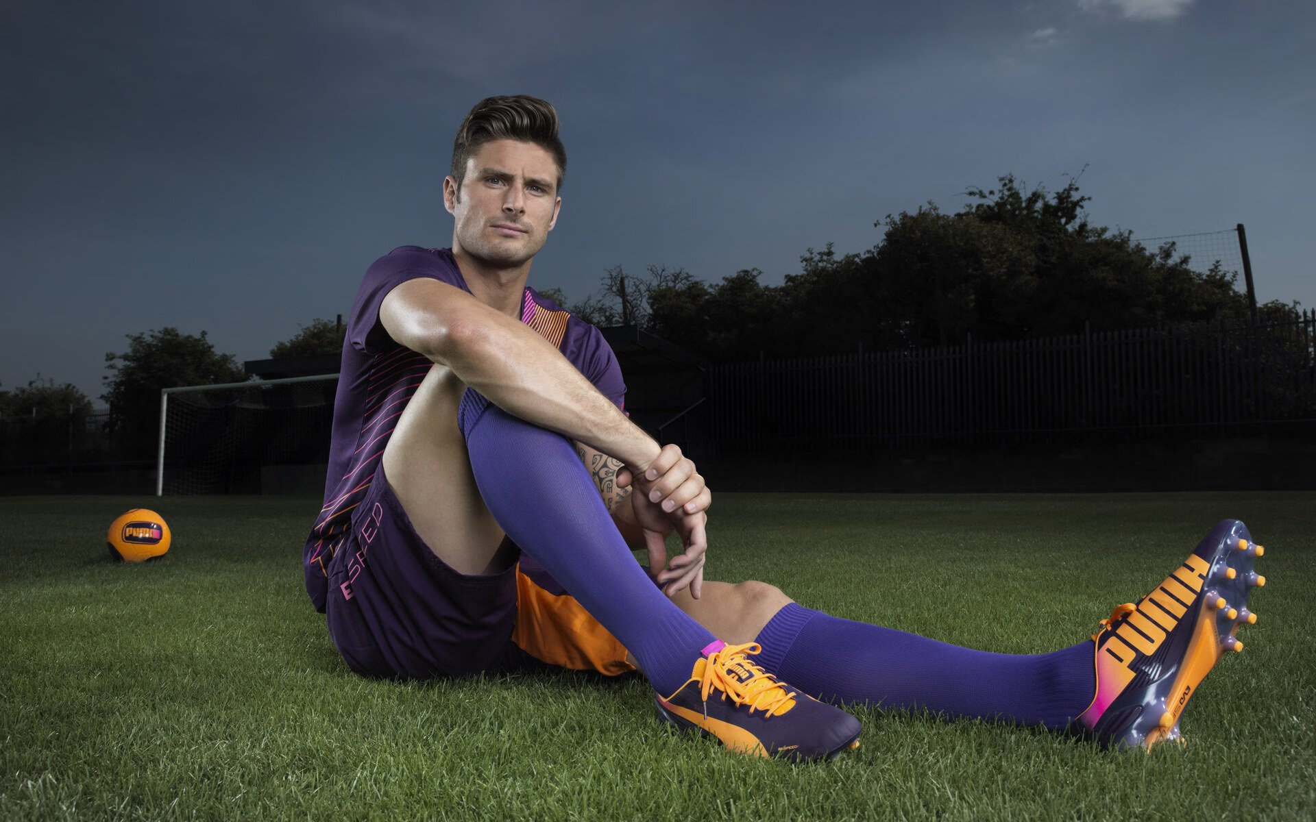 UFC 300震撼落幕，新旧王者交替，中国选手创历史！